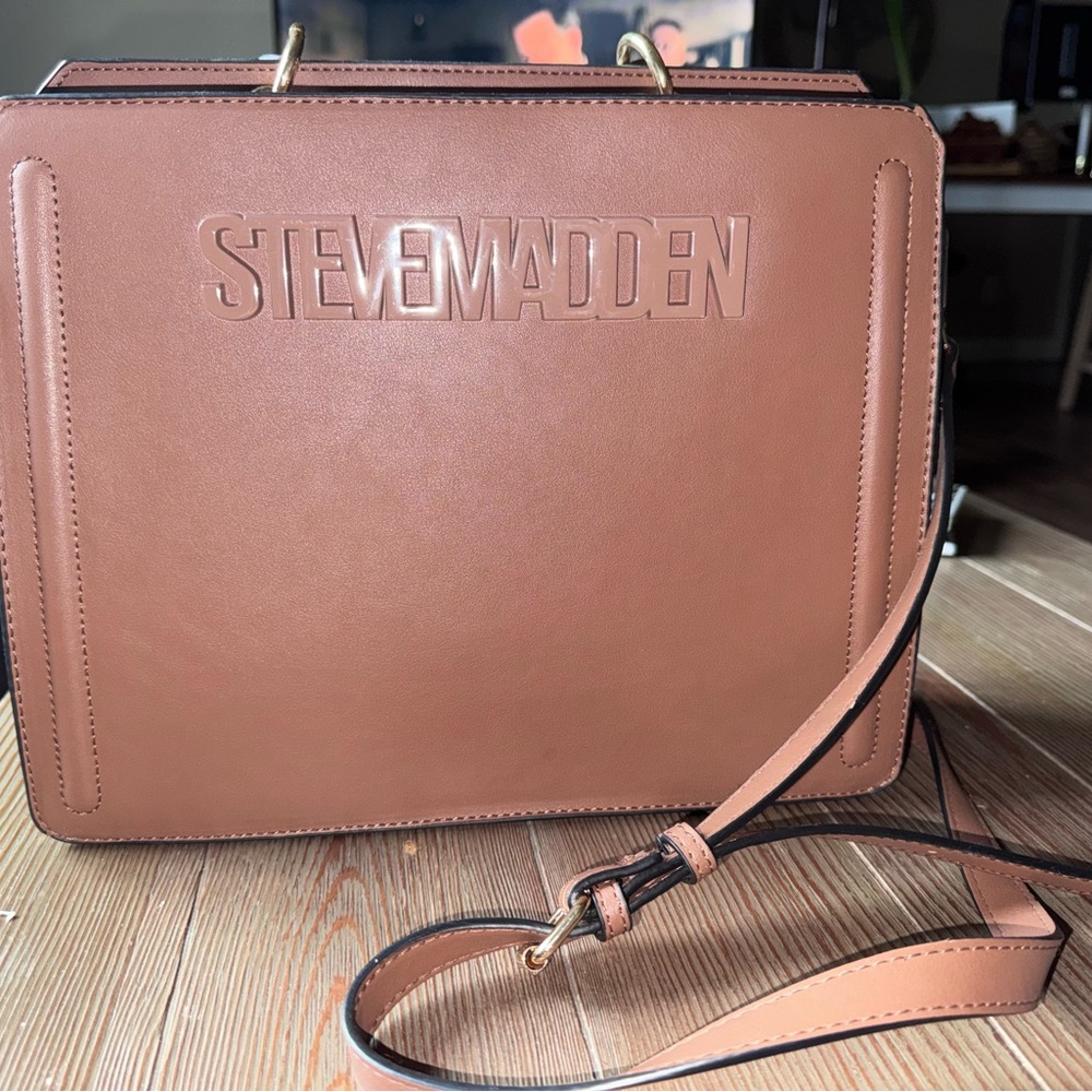 Steve Madden Tan Crossbody or Hand-Held Purse